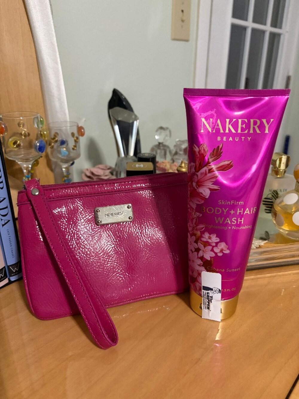 NAKERY "CABANA SUNSET" BODY & HAIR WASH WITH 9 WEST POUCH